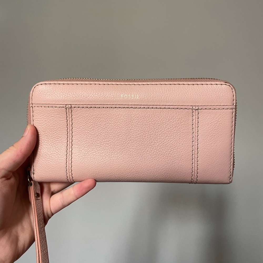 fossil wallet